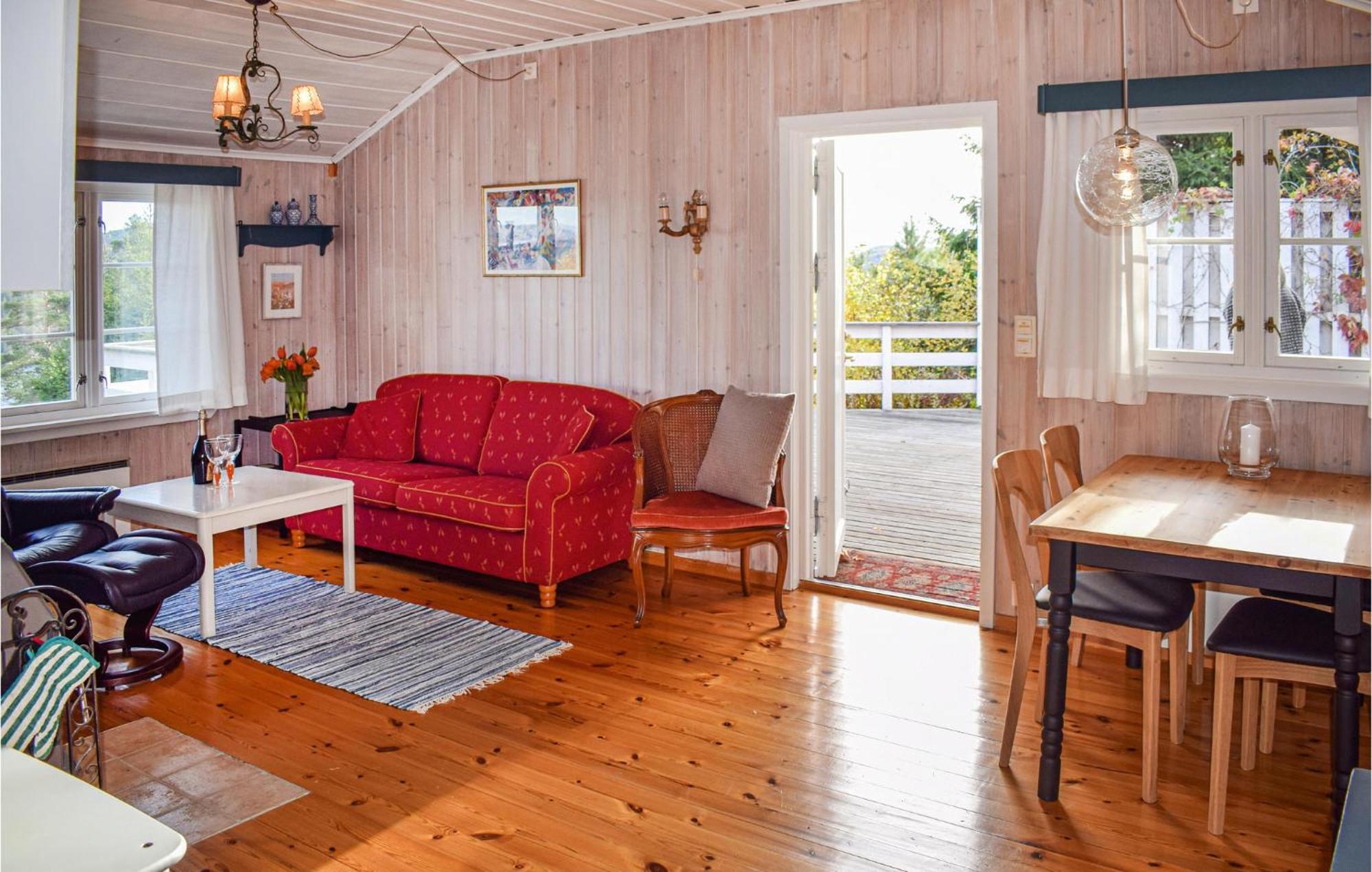 Beautiful Home In Aros With Kitchen Fagerstrand Buitenkant foto